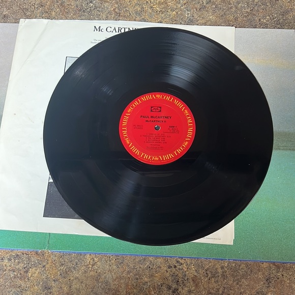 Paul McCartney vinyl record - Picture 5 of 5